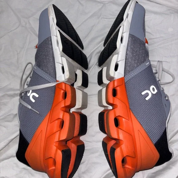 On Running Sneakers in Gray and Orange - Picture 4 of 8